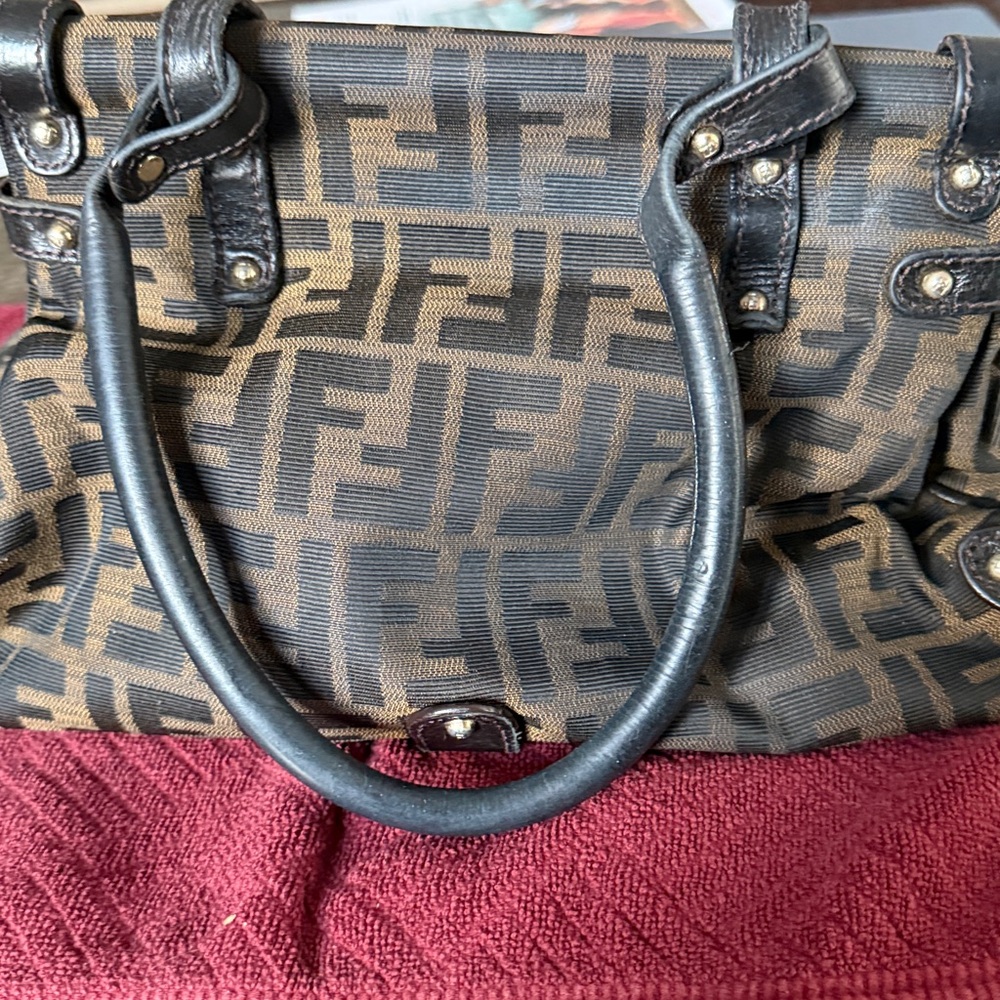 Pre-Owned Vintage FENDI Black and Brown Zucca Canvas Magic Top Handle Logo Bag - Picture 3 of 11
